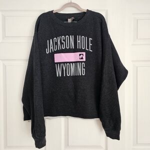 Jackson Hole Wyoming Black and Pink Outfitter Trading Co. Crop Hoodie Womans XL